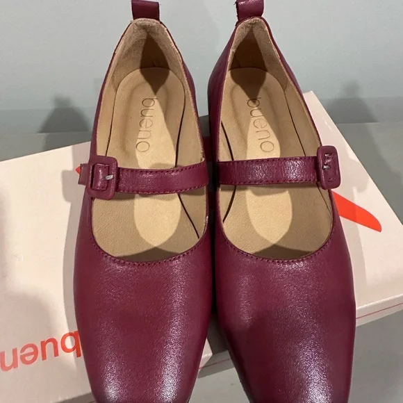 Bueno Burgundy Mary Jane Flats - Picture 3 of 5